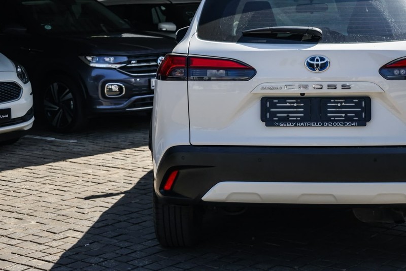 Toyota Corolla Cross - Geely Hatfield - Image 7