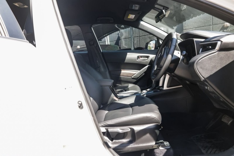 Toyota Corolla Cross - Geely Hatfield - Image 8