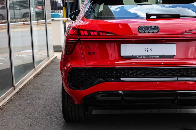 Audi Q3 - Audi Centre Hatfield - Image 8