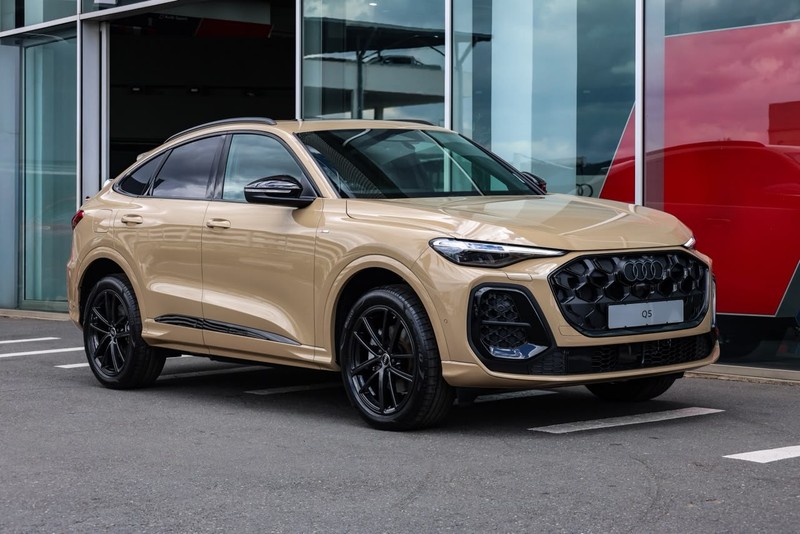 Audi Q5 - Audi Centre Hatfield - Image 1