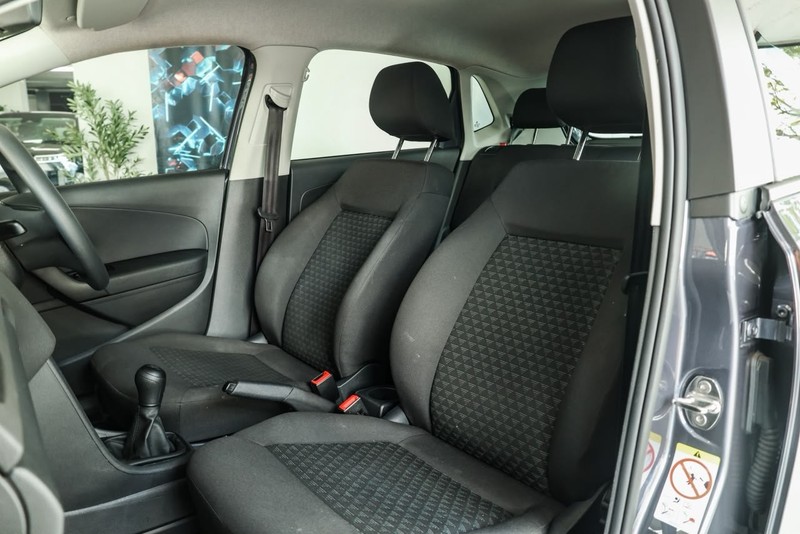 Volkswagen Polo Vivo - OMODA JAECOO Hatfield - Image 8