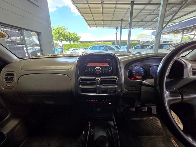Nissan NP300 Hardbody - Auto Investments Montana - Image 15