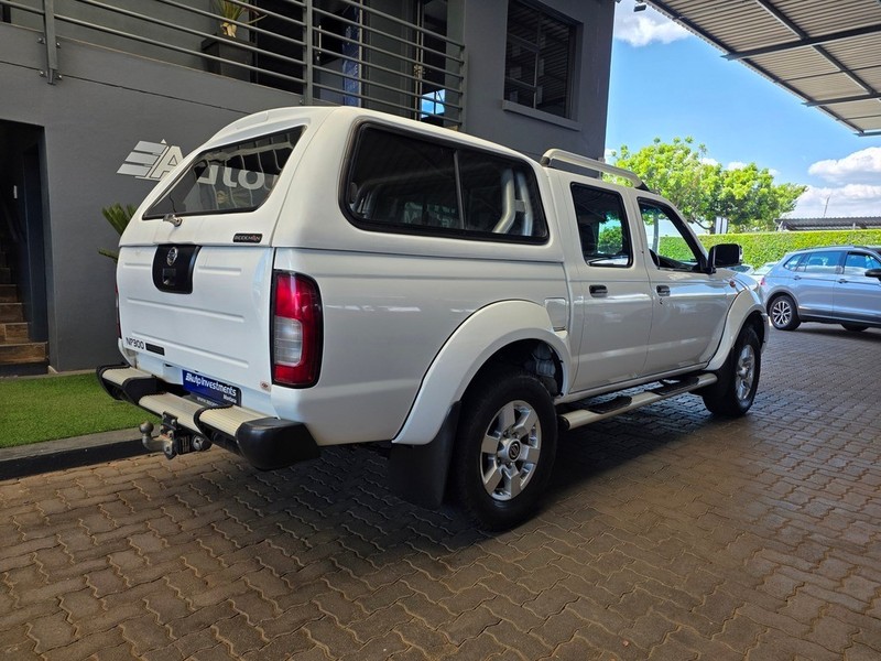 Nissan NP300 Hardbody - Auto Investments Montana - Image 5