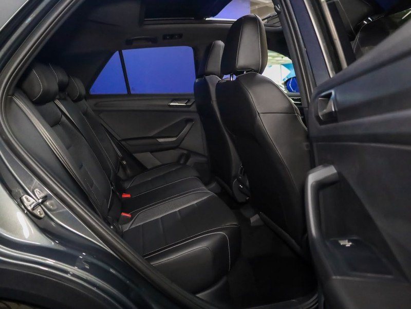 Volkswagen T-Roc - Hatfield VW Bryanston - Image 11