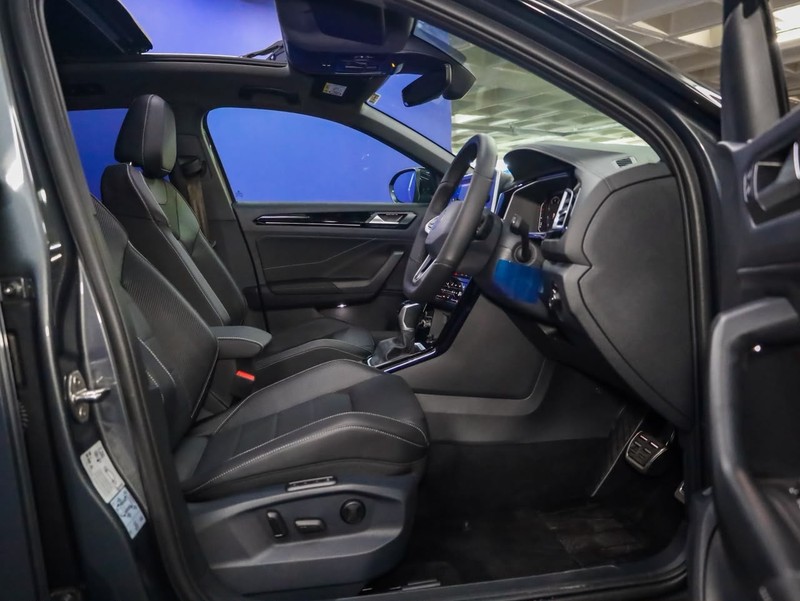Volkswagen T-Roc - Hatfield VW Bryanston - Image 9