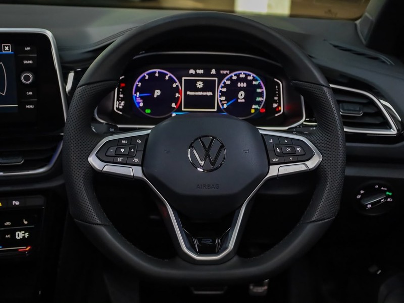 Volkswagen T-Roc - Hatfield VW Bryanston - Image 14