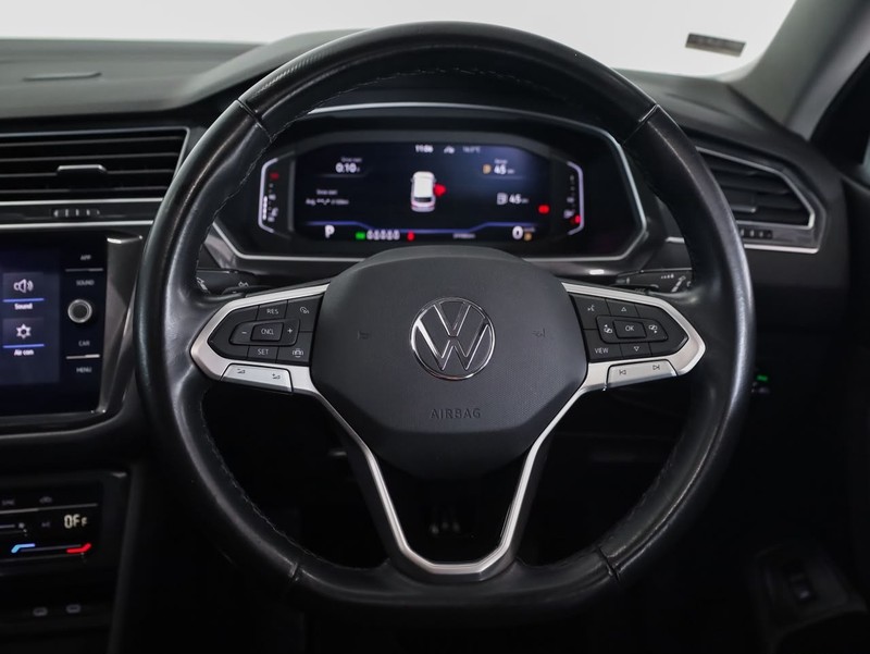 Volkswagen Tiguan Allspace - Hatfield VW Bryanston - Image 17