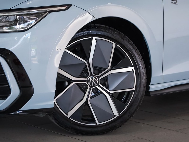 Volkswagen Golf - Hatfield VW Bryanston - Image 4