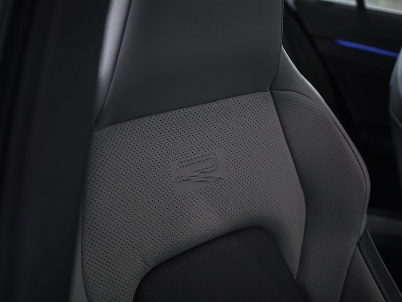 Volkswagen Golf - Hatfield VW Bryanston - Image 16