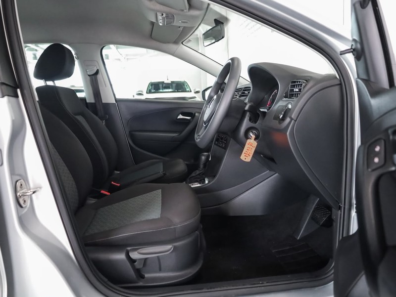 Volkswagen Polo Vivo - Hatfield VW Bryanston - Image 14