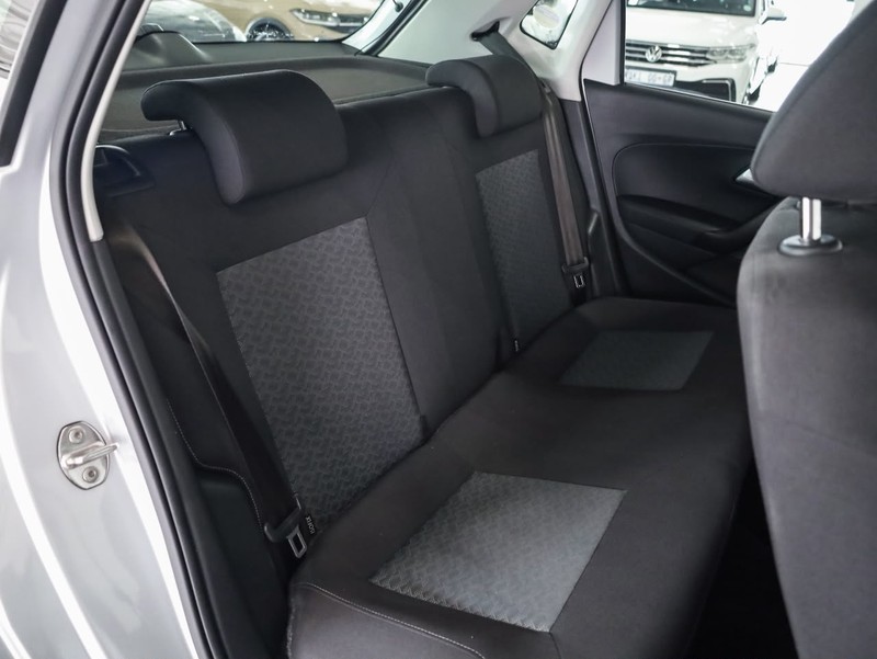 Volkswagen Polo Vivo - Hatfield VW Bryanston - Image 16