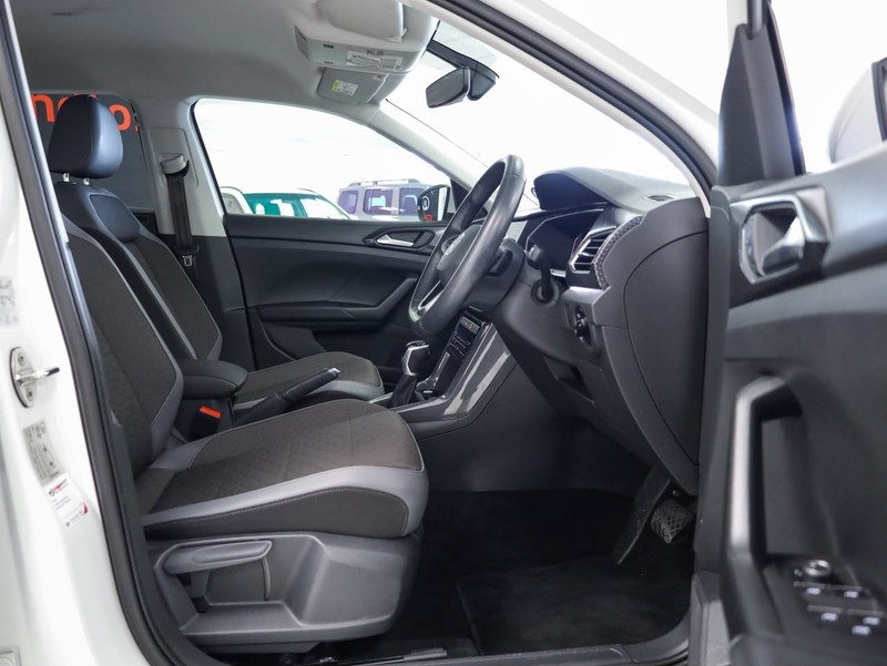 Volkswagen T-Cross - Geely Sandton - Image 11