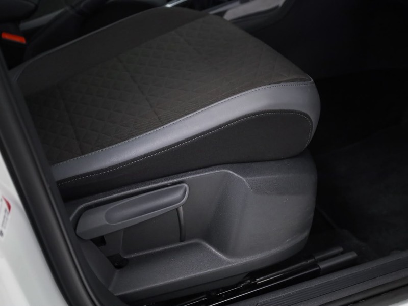Volkswagen T-Cross - Geely Sandton - Image 10