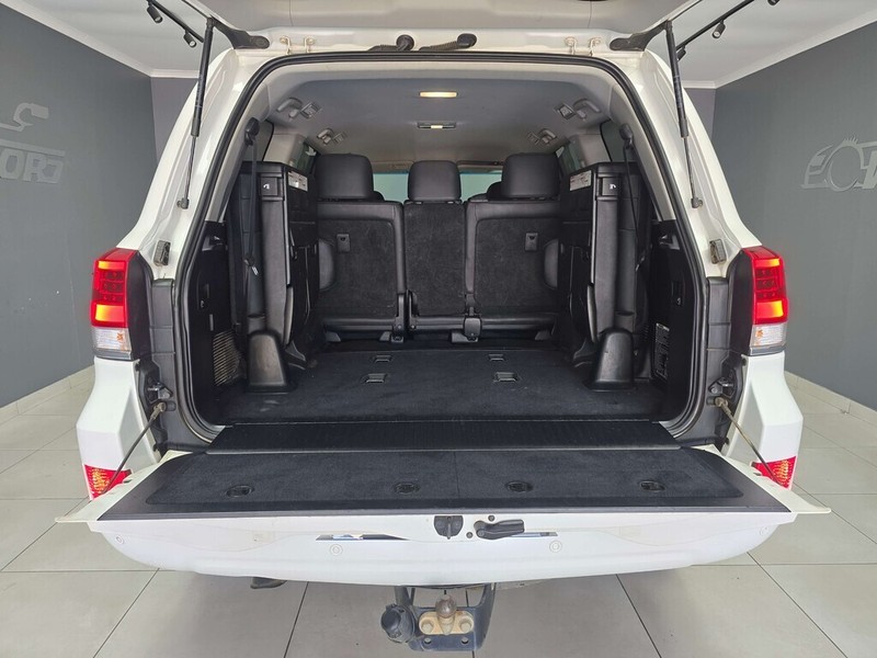 Toyota Land Cruiser - WP Motors - Image 13