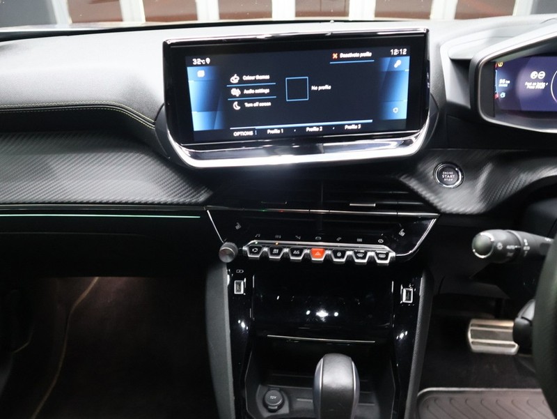 Peugeot 2008 - KING OF CARS - Image 15