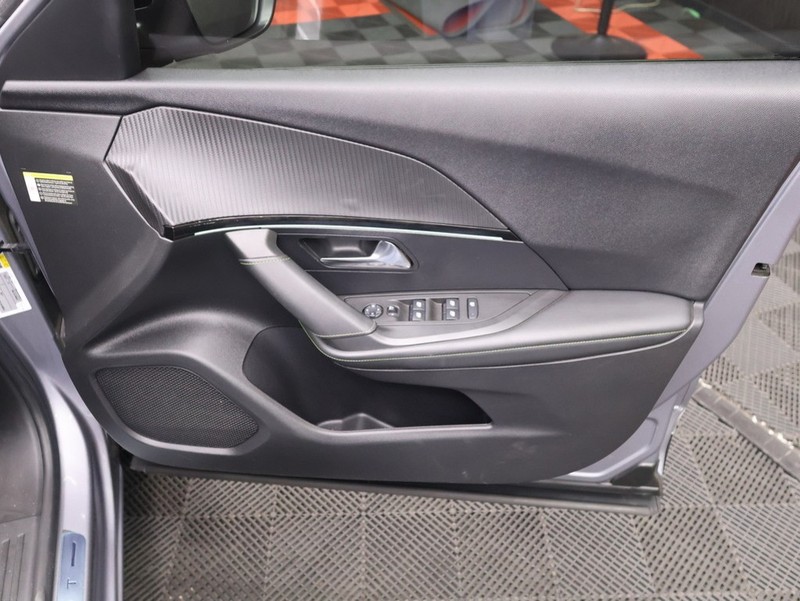 Peugeot 2008 - KING OF CARS - Image 18