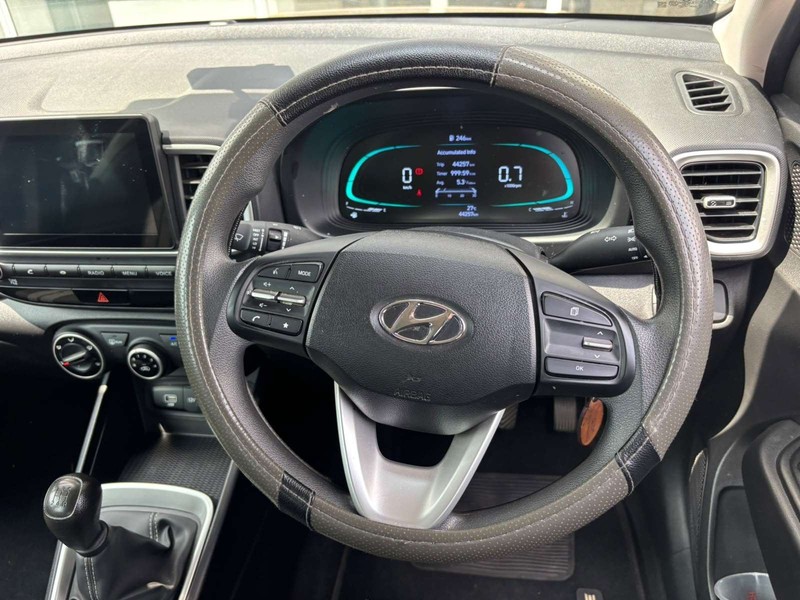 Hyundai Venue - Mazda Woodmead - Image 16
