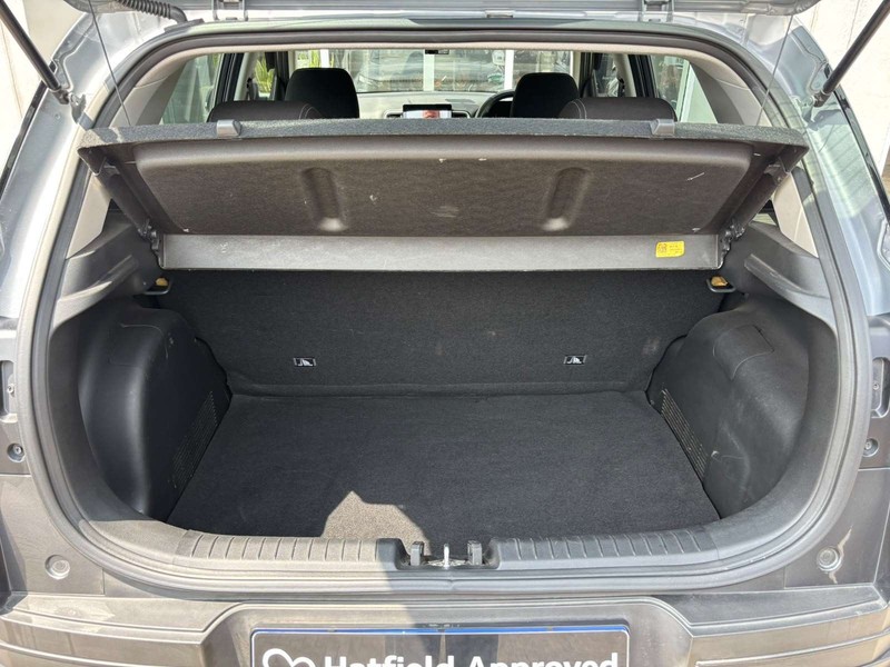 Hyundai Venue - Mazda Woodmead - Image 10