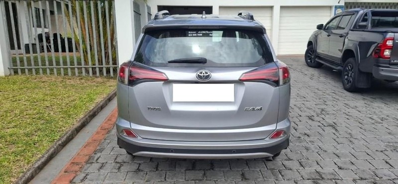 Toyota RAV4 - Mit Mak Motors - Image 6
