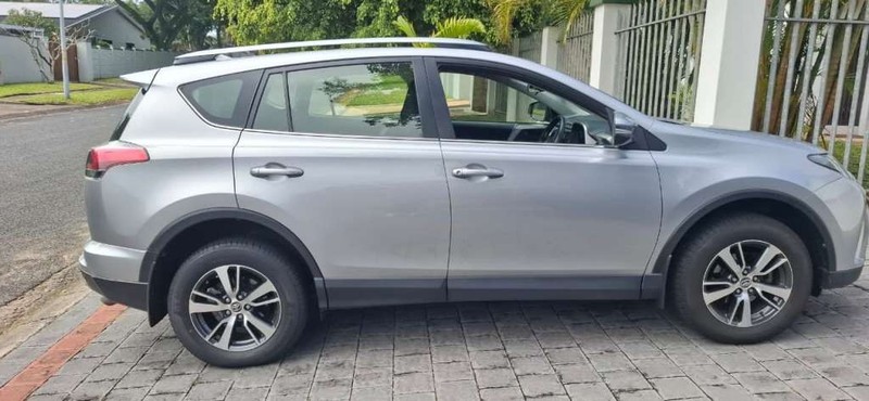 Toyota RAV4 - Mit Mak Motors - Image 4