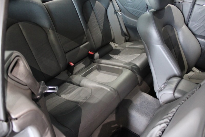Mercedes-Benz CLK - LisaCars - Image 16