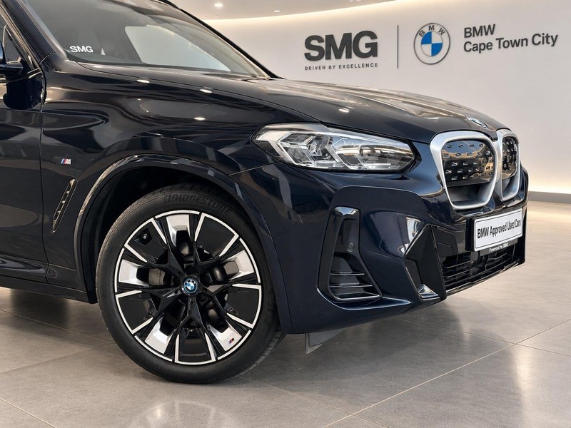BMW iX - BMW Cape Town City - Image 3