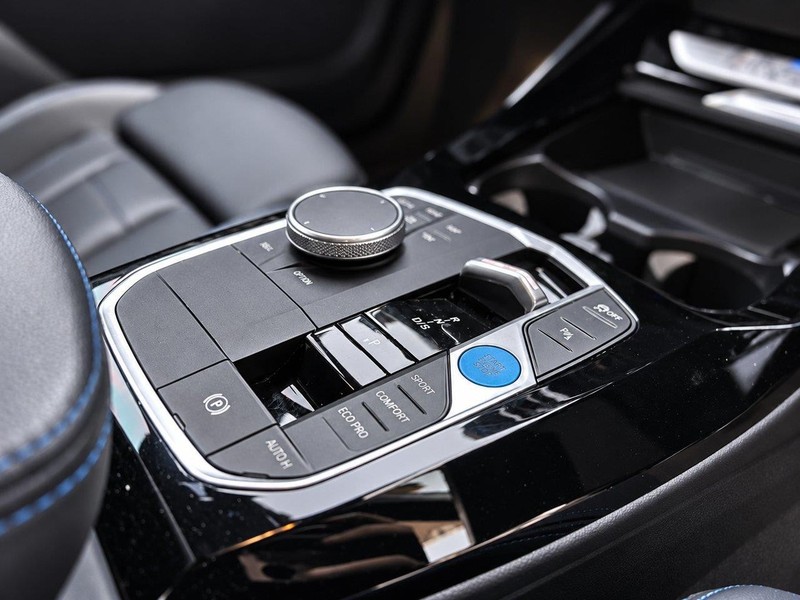 BMW iX - BMW Cape Town City - Image 15