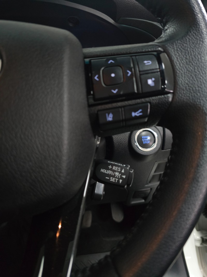 Toyota Hilux - Hatfield VW Northcliff - Image 22