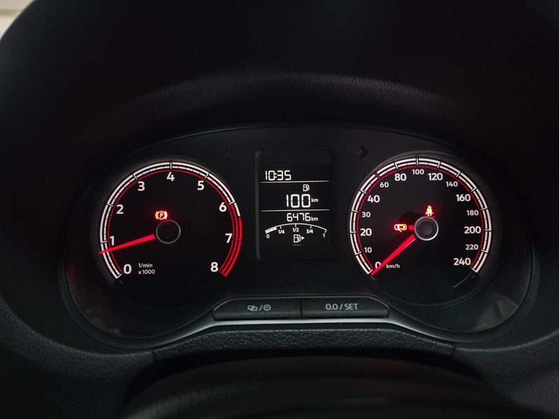 Volkswagen Polo Vivo - Hatfield VW Northcliff - Image 9
