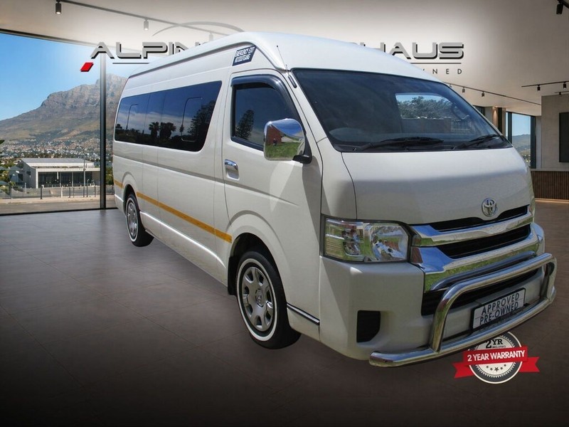 Toyota Quantum - Alpine Autohaus - Image 9