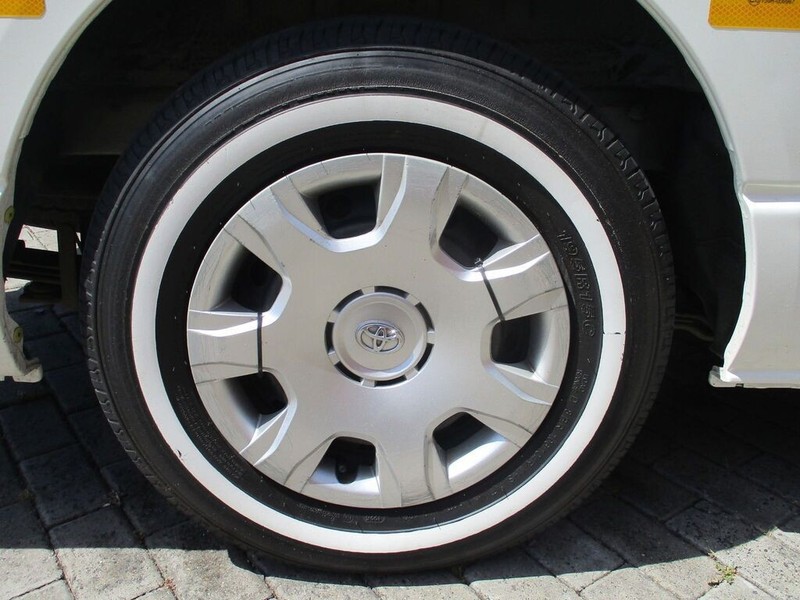 Toyota Quantum - Alpine Autohaus - Image 16