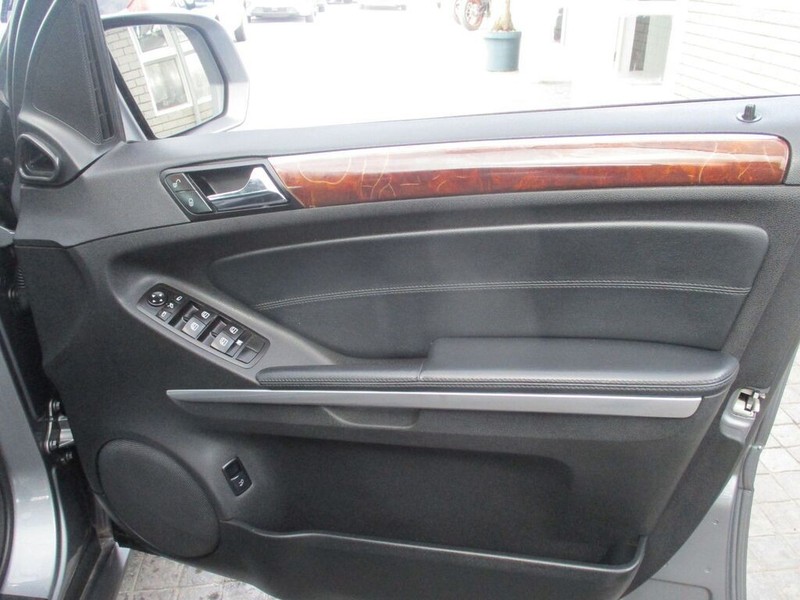 Mercedes-Benz M-class - Alpine Autohaus - Image 2