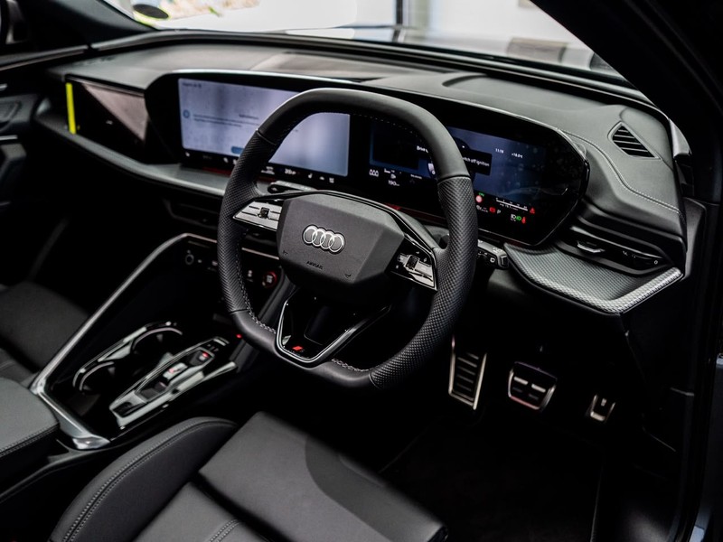 Audi SQ5 - Audi Centre Rivonia - Image 16
