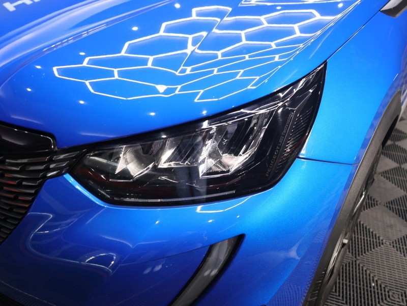 Peugeot 2008 - KING OF CARS - Image 12