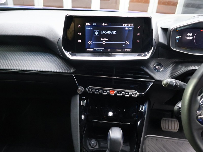 Peugeot 2008 - KING OF CARS - Image 15