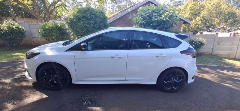 Ford Focus - Mit Mak Motors - Image 7