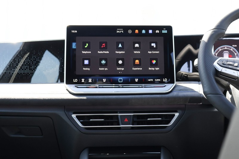 Volkswagen Tiguan - Hatfield VW Pretoria - Image 20