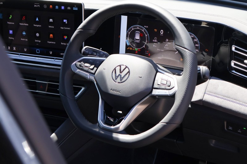 Volkswagen Tiguan - Hatfield VW Pretoria - Image 21