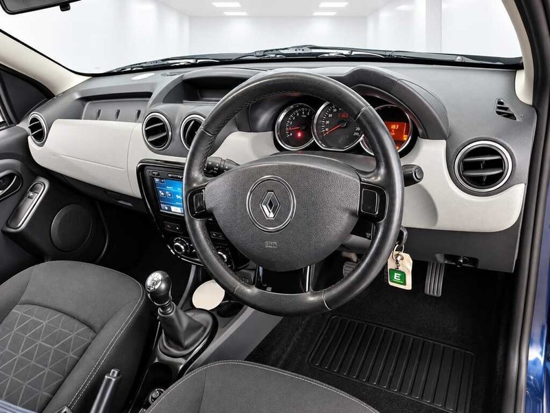 Renault Duster - Bluebird Motors - Image 13