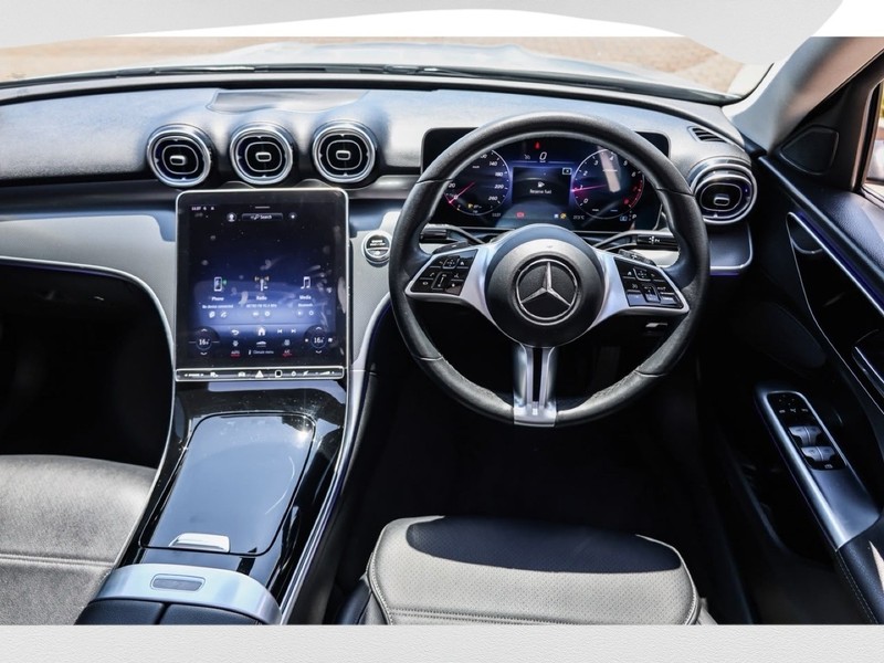 Mercedes-Benz C-class - Jetour Menlyn - Image 12