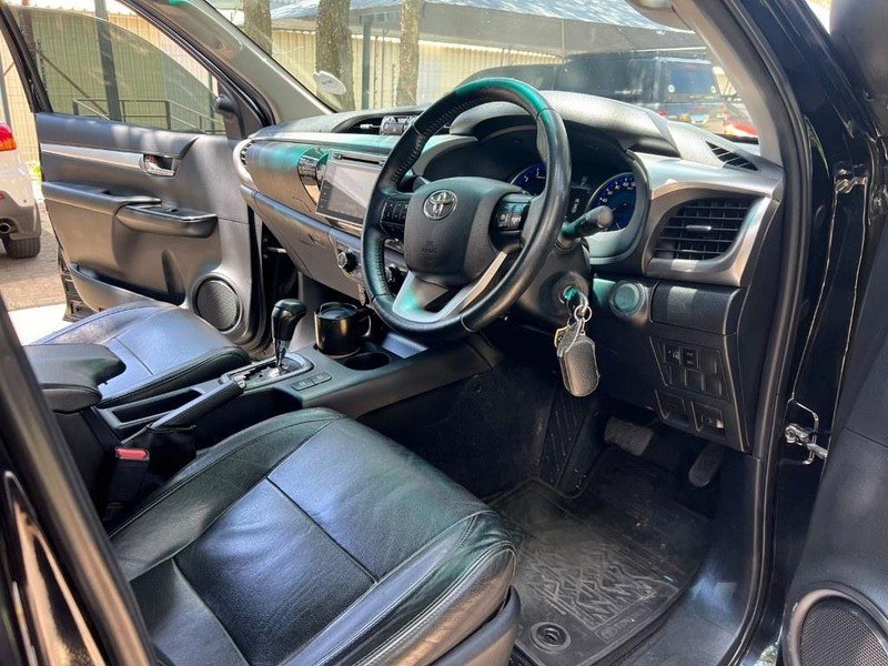 Toyota Hilux - Mit Mak Motors - Image 5
