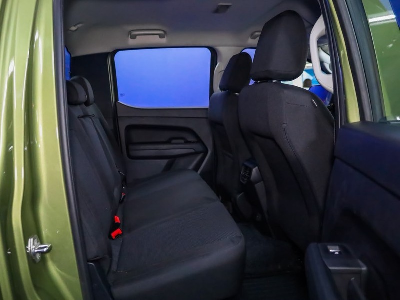 Volkswagen Amarok - Hatfield VW Bryanston - Image 11
