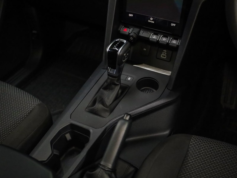 Volkswagen Amarok - Hatfield VW Bryanston - Image 18