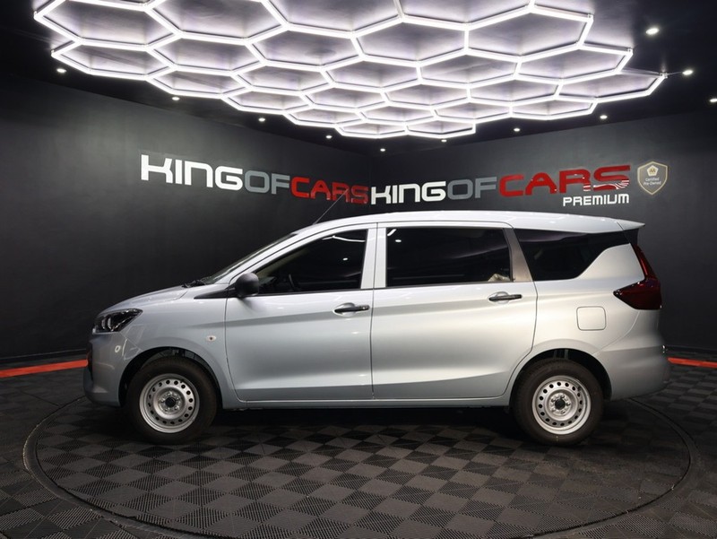 Toyota Corolla Rumion - KING OF CARS - Image 5