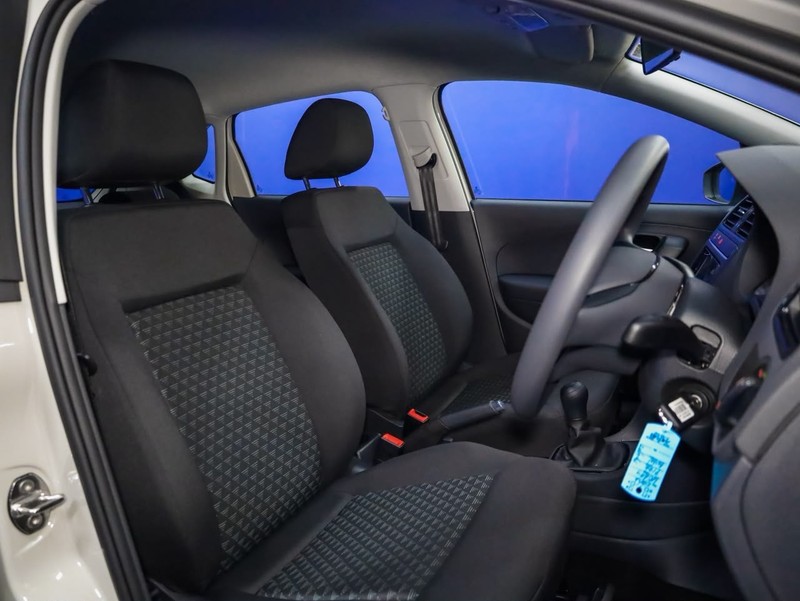 Volkswagen Polo Vivo - Hatfield VW Bryanston - Image 7