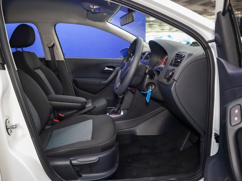Volkswagen Polo Vivo - Hatfield VW Bryanston - Image 7
