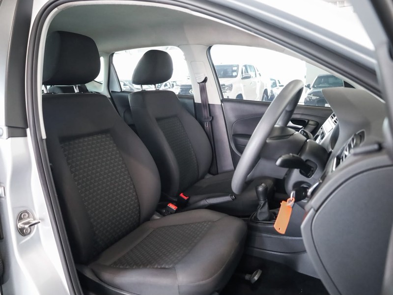 Volkswagen Polo Vivo - Hatfield VW Bryanston - Image 14