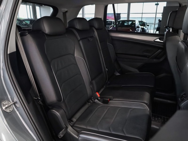 Volkswagen Tiguan Allspace - Hatfield VW Bryanston - Image 17