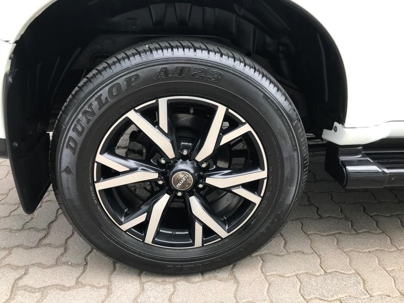 Isuzu MU-X - Vaal Toyota Vereeniging - Image 7