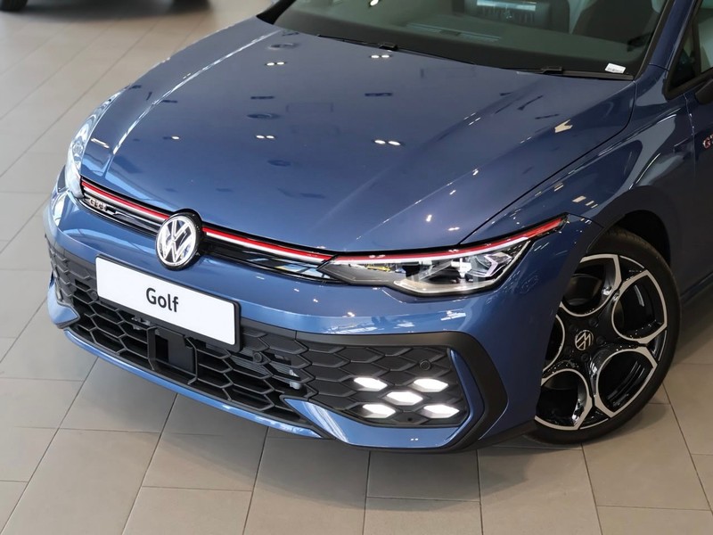 Volkswagen Golf - Hatfield VW Melrose Arch - Image 8